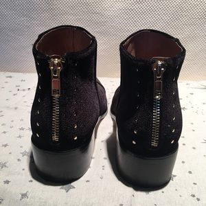 EUC Anthropologie Black Velvet Booties Sz 7.5 SFH
